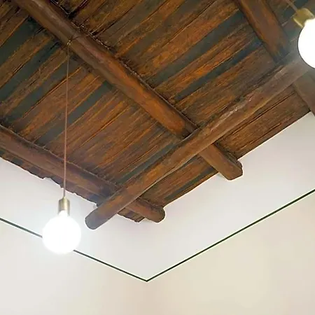 Palazzo Toledano Couette-café Naples